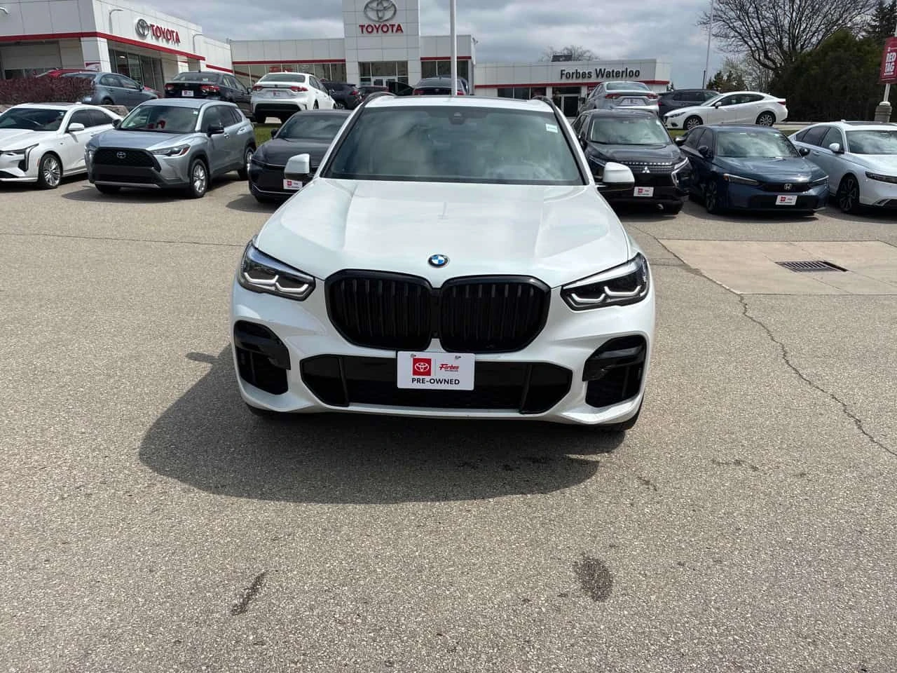 BMW X5 M50i/ПАНОРАМА/ДИСТРОНИК/360 КАМЕРИ, снимка 2 - Автомобили и джипове - 54488495