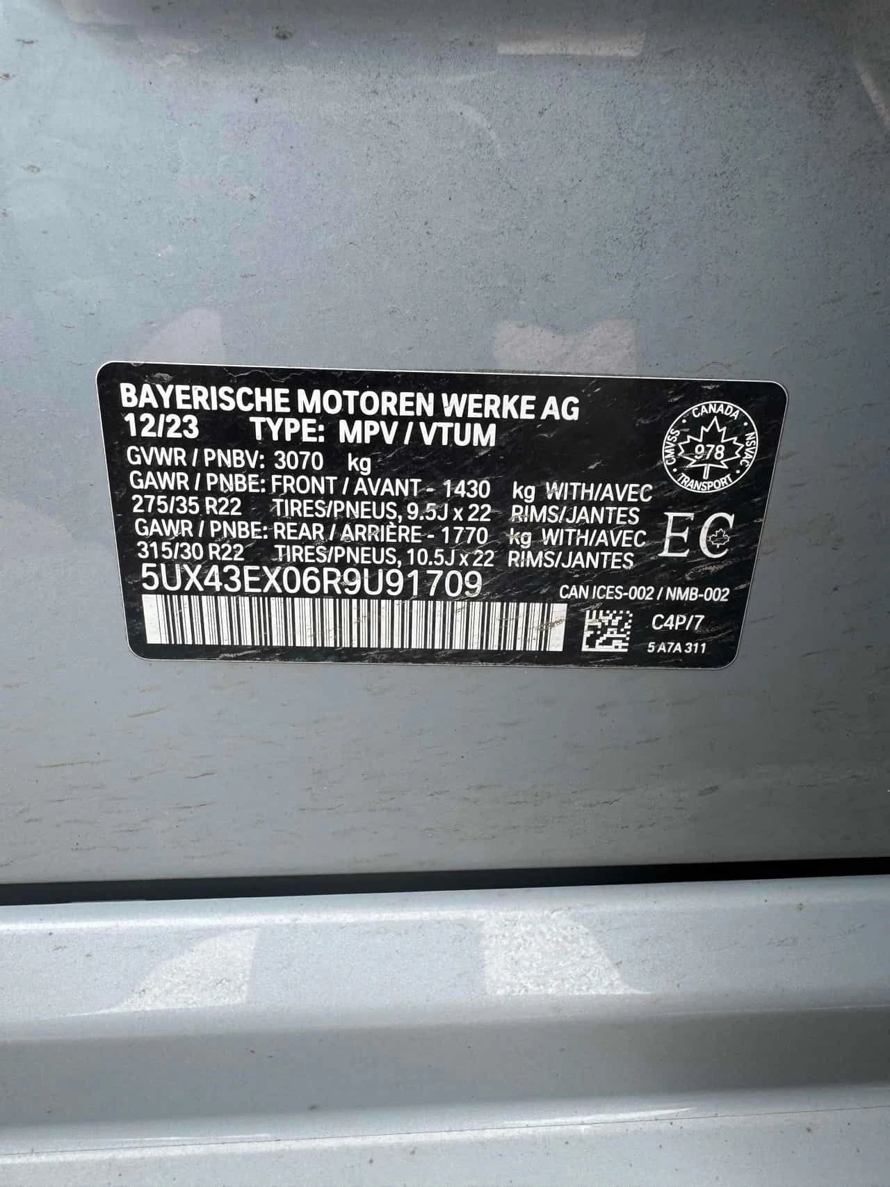 BMW X6 * M60i xDrive * АВТОКРЕДИТ БЕЗ ПЪРВОНАЧАЛНА ВНОСКА, снимка 2 - Автомобили и джипове - 54758033