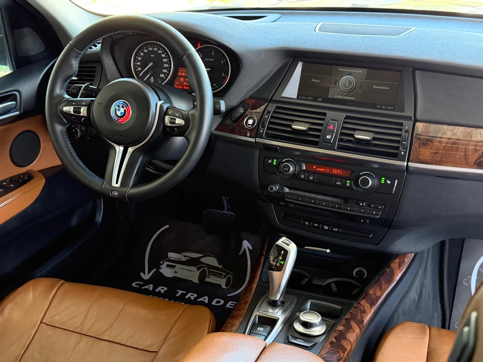 BMW X5 HEAD UP/ПАНОРАМА/20ки/СТЕПЕНКИ/KOЖА/ПОДГРЕВ/ТV, снимка 9 - Автомобили и джипове - 54790035