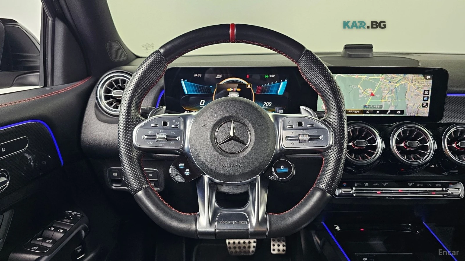 Mercedes-Benz GLB 35AMG 4MATIC* КОЖА* ПАНО* НАВИ* КАМЕРА, снимка 12 - Автомобили и джипове - 55286562