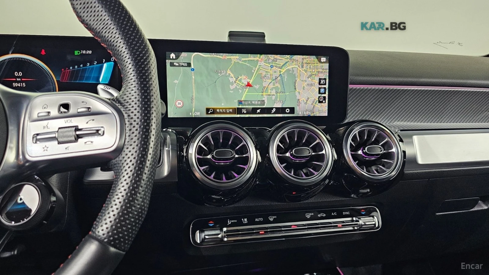 Mercedes-Benz GLB 35AMG 4MATIC* КОЖА* ПАНО* НАВИ* КАМЕРА, снимка 11 - Автомобили и джипове - 55286562