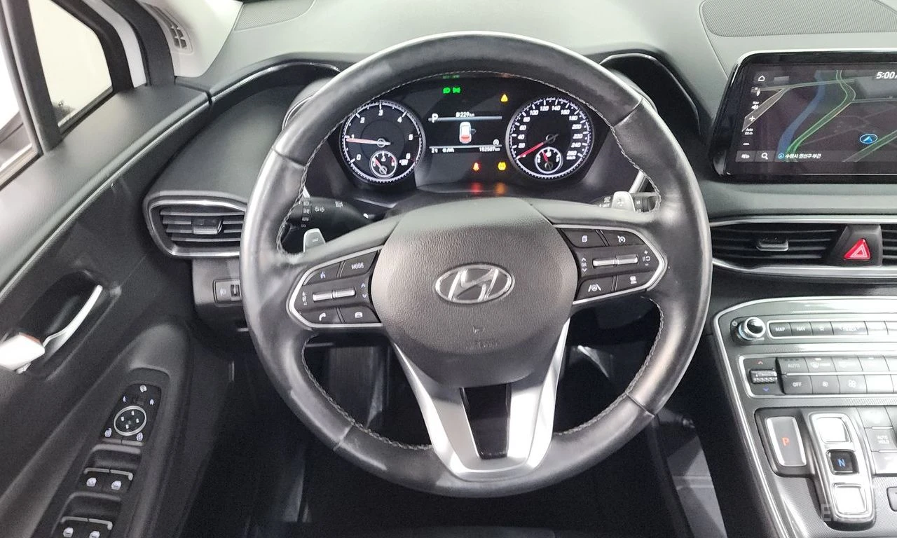 Hyundai Santa fe 2.2D Exclusive 4x4* DISTRONIC* ПОДГРЕВ* ОБДУХВАНЕ*, снимка 9 - Автомобили и джипове - 55431109
