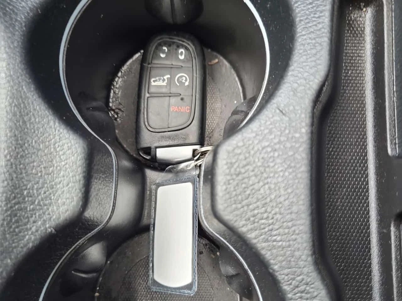 Jeep Cherokee * 4wd 4dr Trailhawk * CARFAX * ОПЦИЯ ЗА ФИНАНСИРАН, снимка 8 - Автомобили и джипове - 55510871