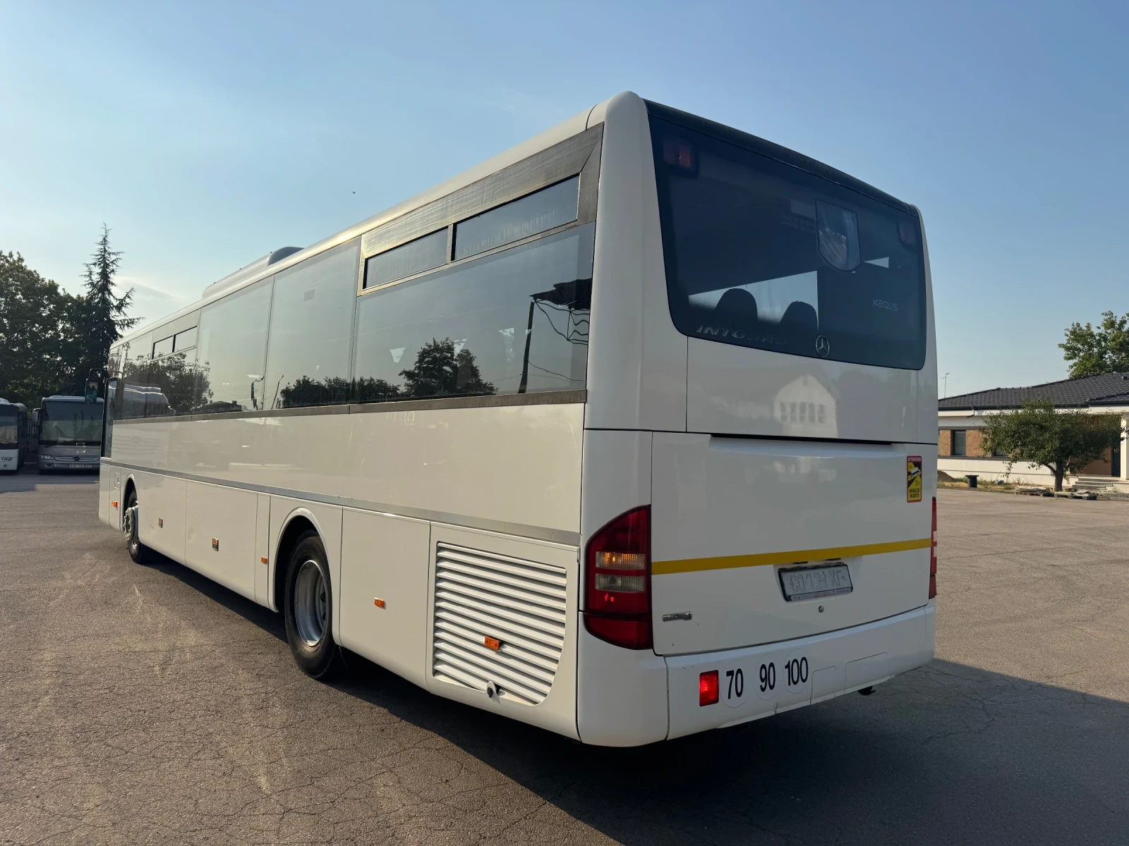 Mercedes-Benz Intouro Климатик, ръчни скорости 60+ 21места - изображение 3