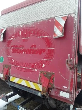Mercedes-Benz Atego Паращ борд, снимка 5