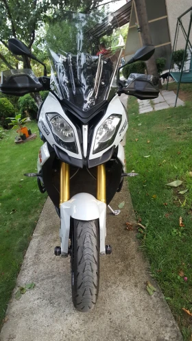  BMW S