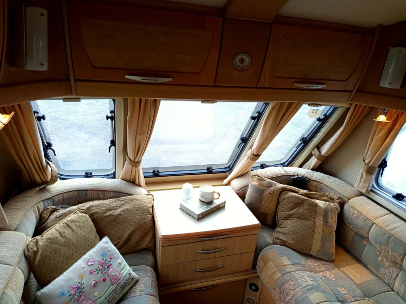 Каравана ABI ABBEY VOGUE GTS 418, снимка 12 - Каравани и кемпери - 53266292