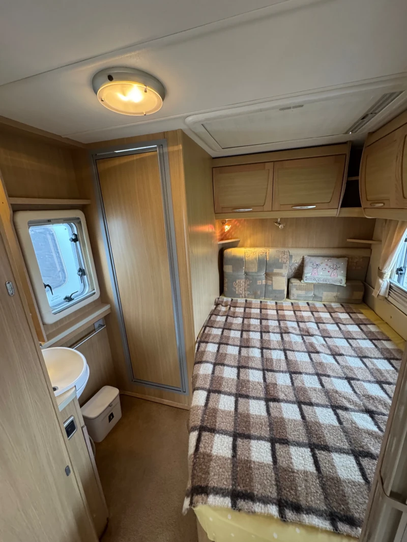 Каравана ABI ABBEY VOGUE GTS 418, снимка 8 - Каравани и кемпери - 53266292