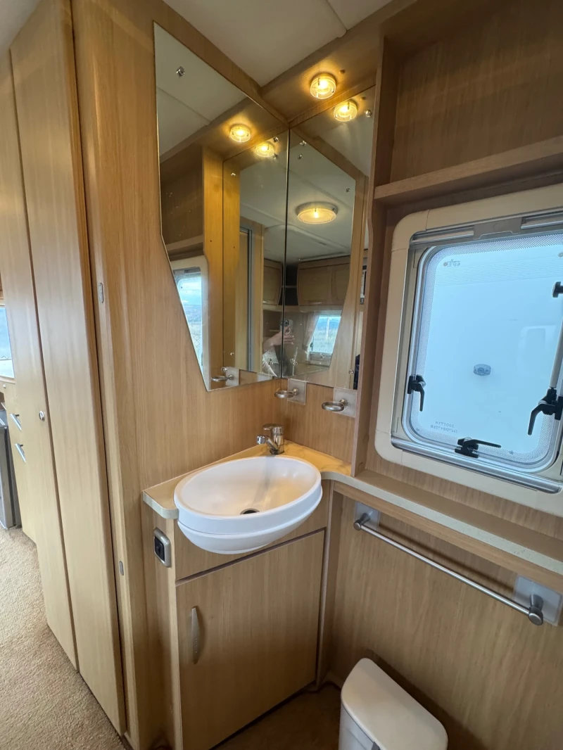 Каравана ABI ABBEY VOGUE GTS 418, снимка 15 - Каравани и кемпери - 53266292