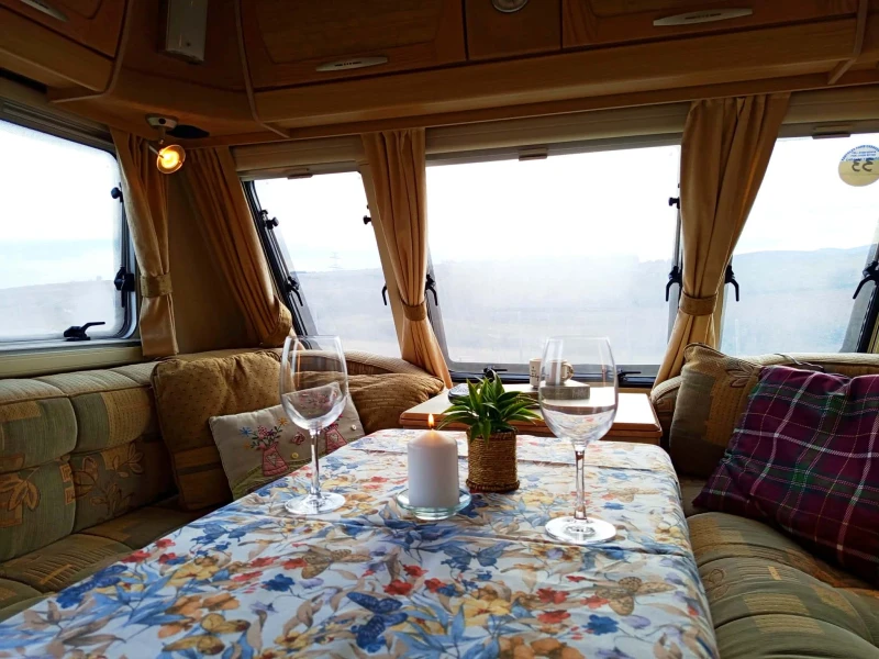 Каравана ABI ABBEY VOGUE GTS 418, снимка 10 - Каравани и кемпери - 53266292