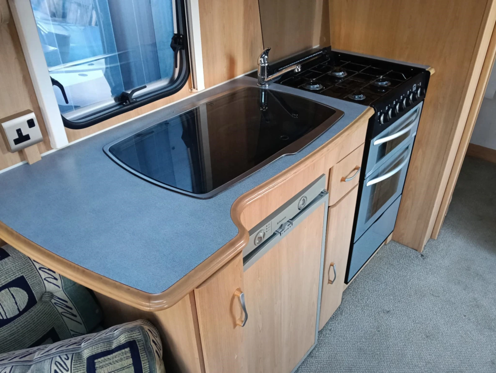 �������� Chateau Lunar �����/�����/������ ��� ���./������ | Mobile.bg � ����������� 16