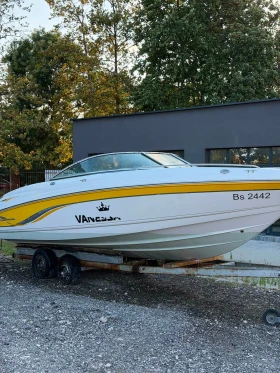 Моторна яхта Chaparral SSI220, снимка 1