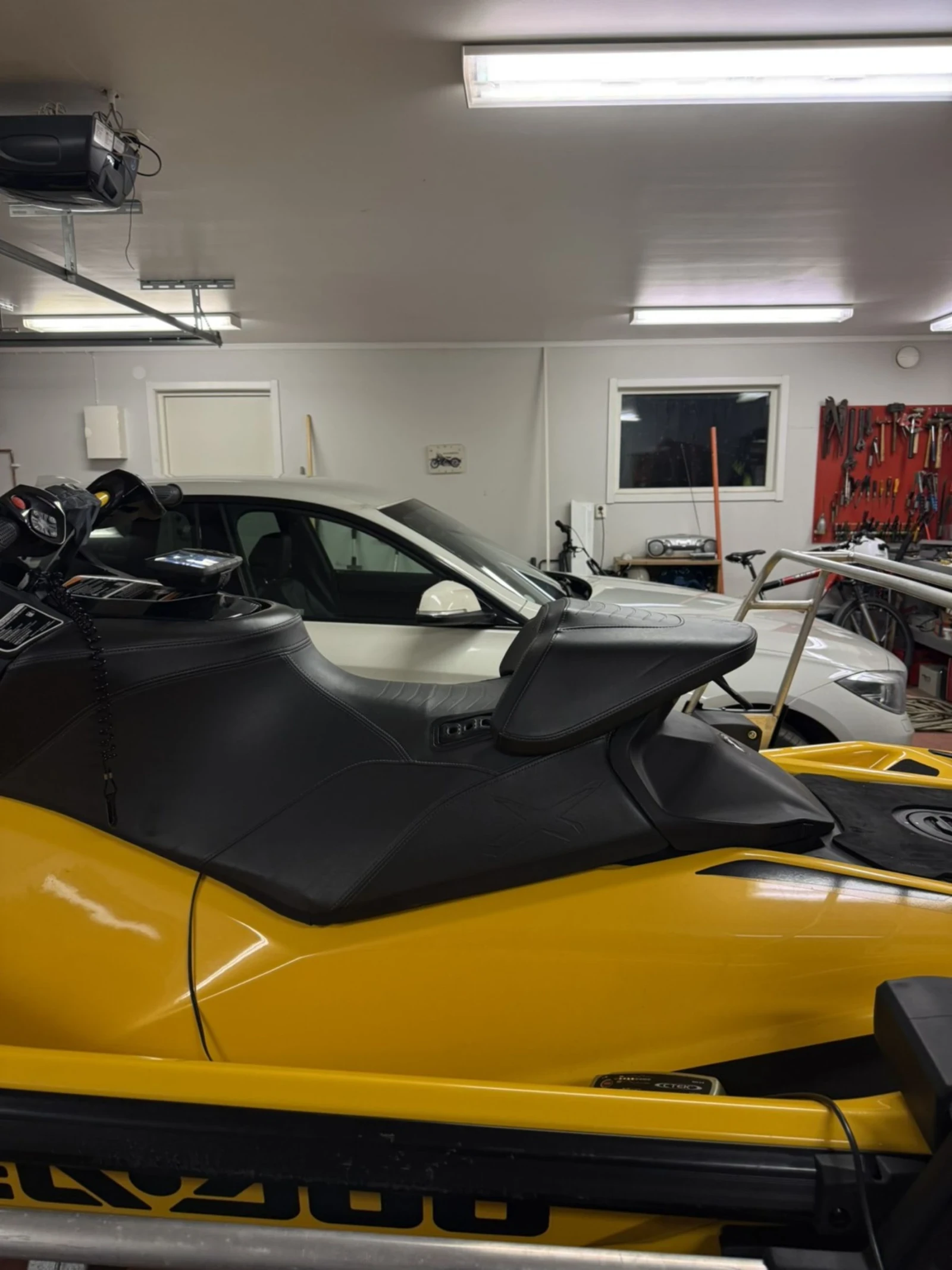 Джет Bombardier Sea Doo RXP 300 - изображение 8