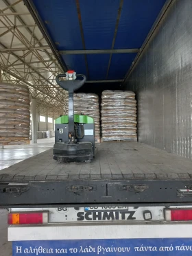 Полуремарке Schmitz SW24, снимка 4