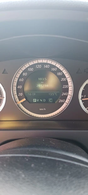 Mercedes-Benz C 200 136, снимка 8