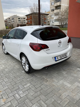 Opel Astra, снимка 3 - Автомобили и джипове - 45206338