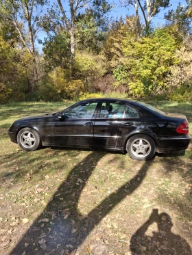 Mercedes-Benz E 280, снимка 13