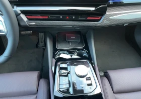 Обява за продажба на BMW 530 e = M-Sport Pro= Гаранция ~ 155 604 лв. - изображение 10