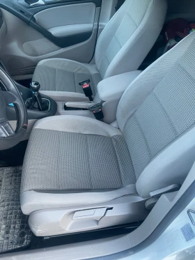 Обява за продажба на VW Golf 1.6tdi 105кс ~12 000 лв. - изображение 4