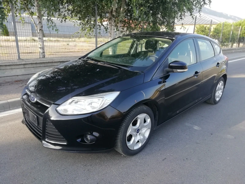 Ford Focus 1.6i Газ /LPG, снимка 1 - Автомобили и джипове - 46556441