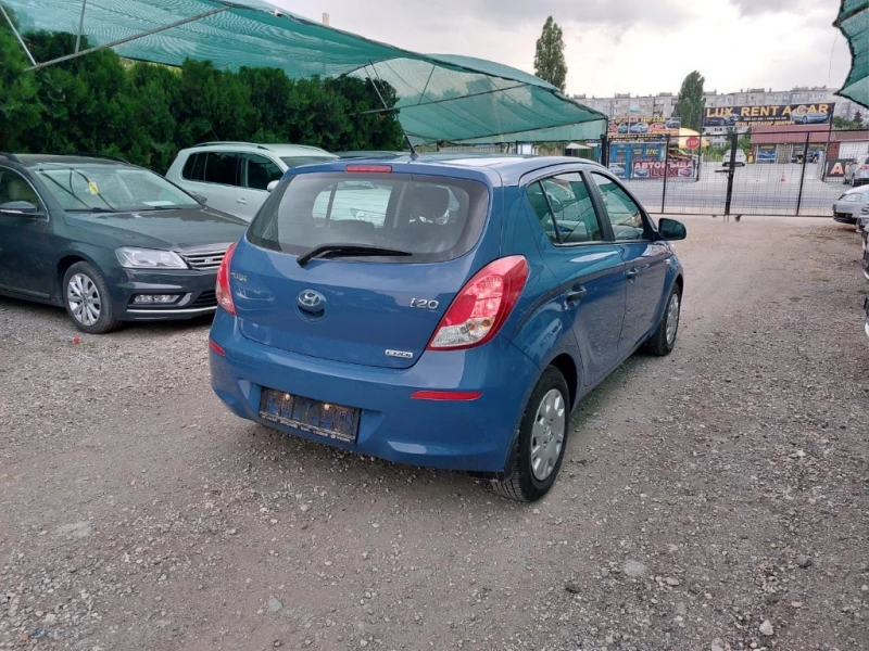 Hyundai I20, снимка 6 - Автомобили и джипове - 46994347