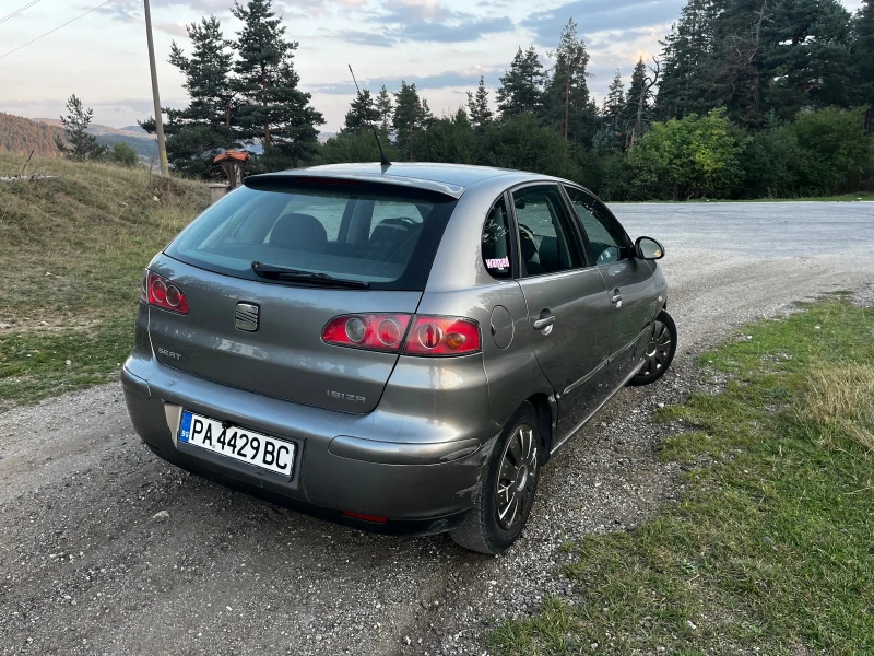 Seat Ibiza, снимка 7 - Автомобили и джипове - 47323820