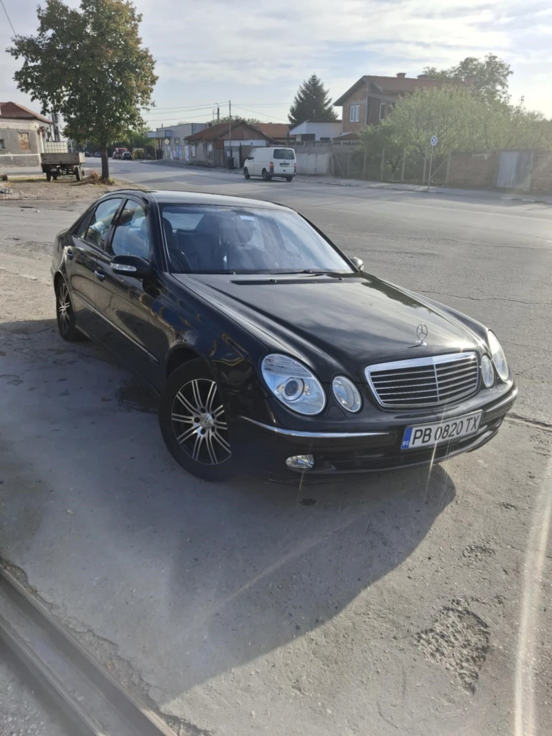 Mercedes-Benz E 280, снимка 2 - Автомобили и джипове - 47765924