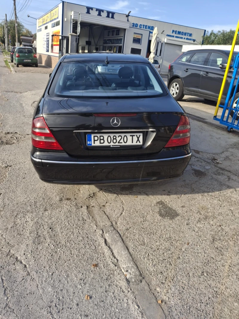 Mercedes-Benz E 280, снимка 4 - Автомобили и джипове - 47765924