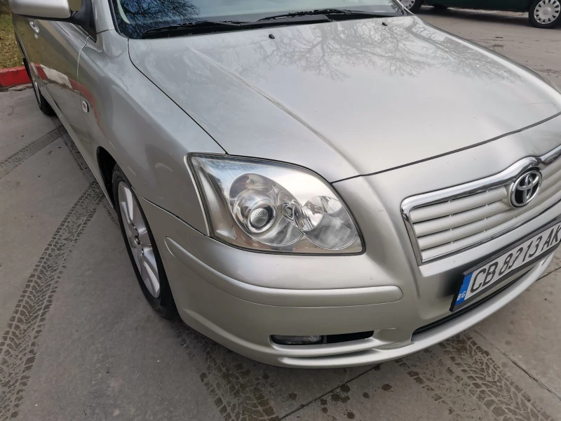 Toyota Avensis, снимка 3 - Автомобили и джипове - 48566012