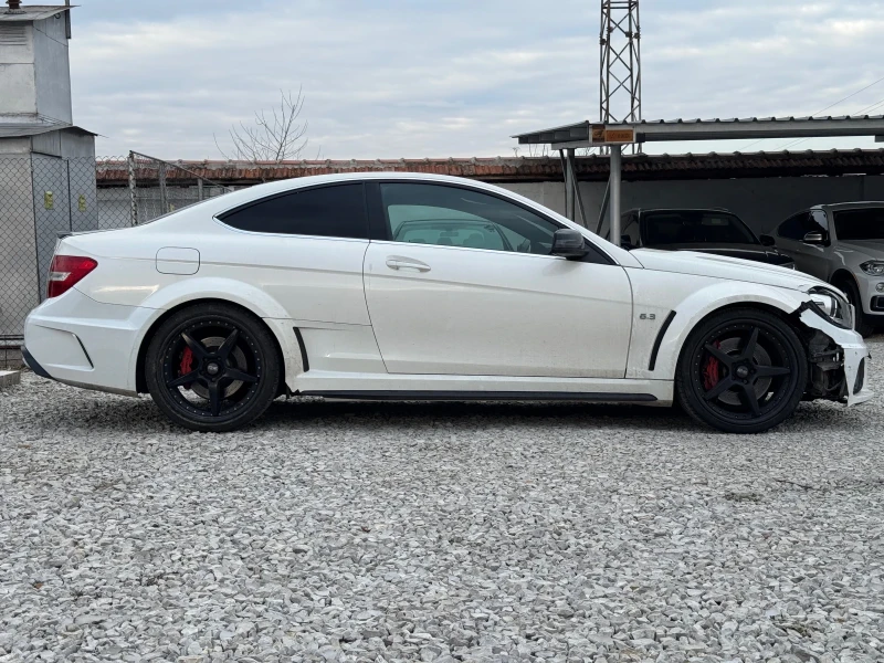 Mercedes-Benz C 63 AMG Face* Black Series* Carbon, снимка 8 - Автомобили и джипове - 48771202