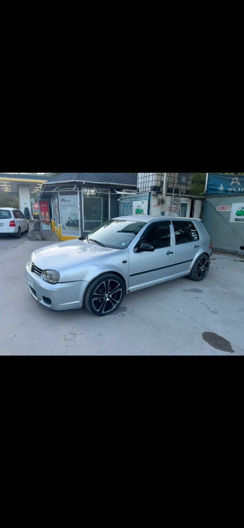 VW Golf, снимка 4 - Автомобили и джипове - 48802723