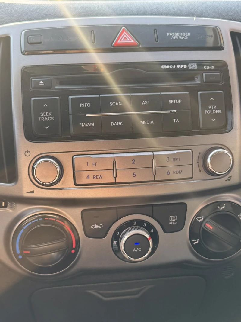 Hyundai I20 Газ | Фейслифт | Евро 5Б | 5 Врати, снимка 10 - Автомобили и джипове - 52598948