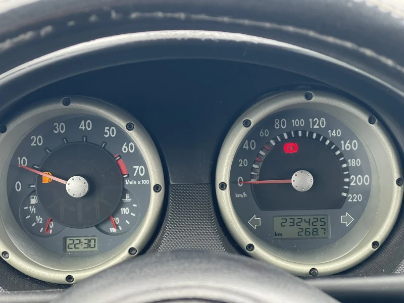 VW Polo 1.4, снимка 14 - Автомобили и джипове - 52824820