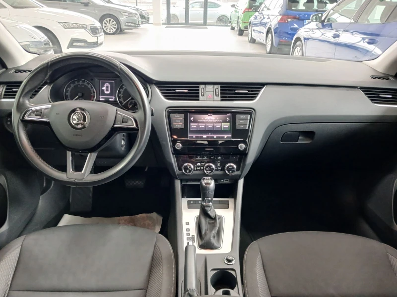 Skoda Octavia 2.0 TDi 150 k.c., снимка 6 - Автомобили и джипове - 53372194