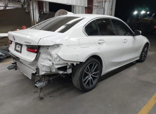 BMW 330 X-Drive, клип двигател,  - изображение 4