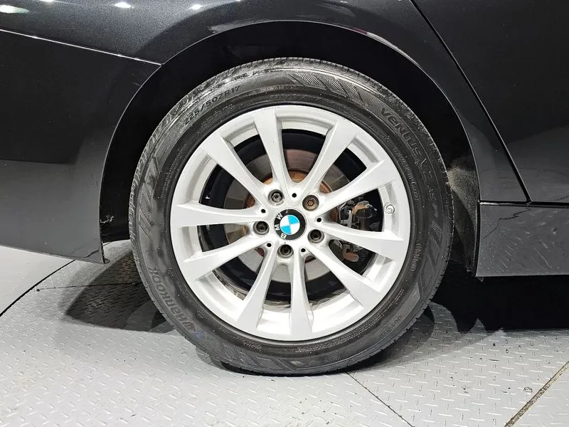 BMW 320 d, снимка 5 - Автомобили и джипове - 54592444
