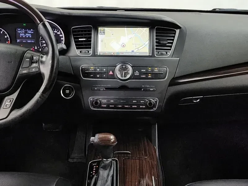 Kia K7 * 2.4 GDI* Prestige, снимка 12 - Автомобили и джипове - 55058052