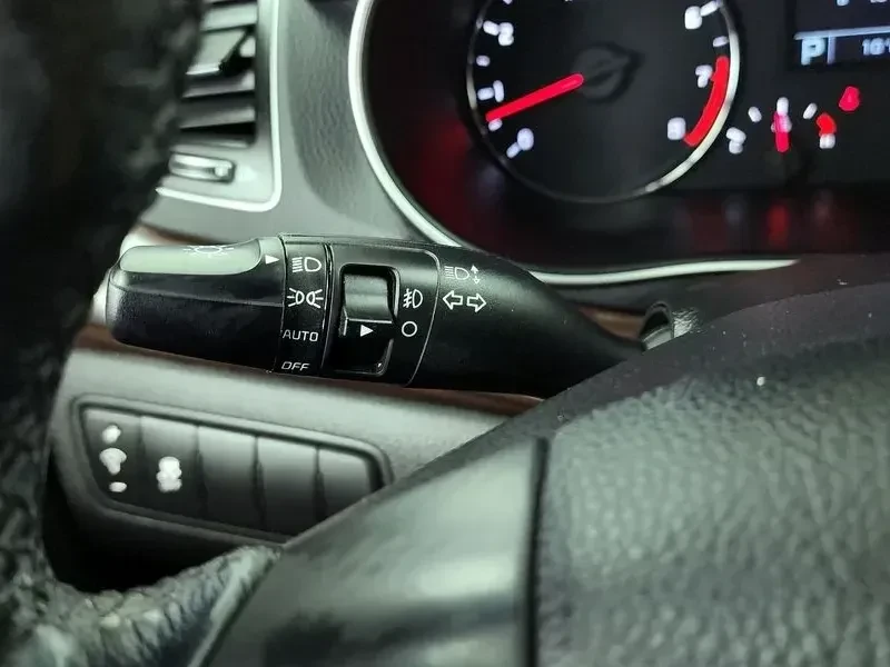 Kia K7 * 2.4 GDI* Prestige, снимка 15 - Автомобили и джипове - 55058052