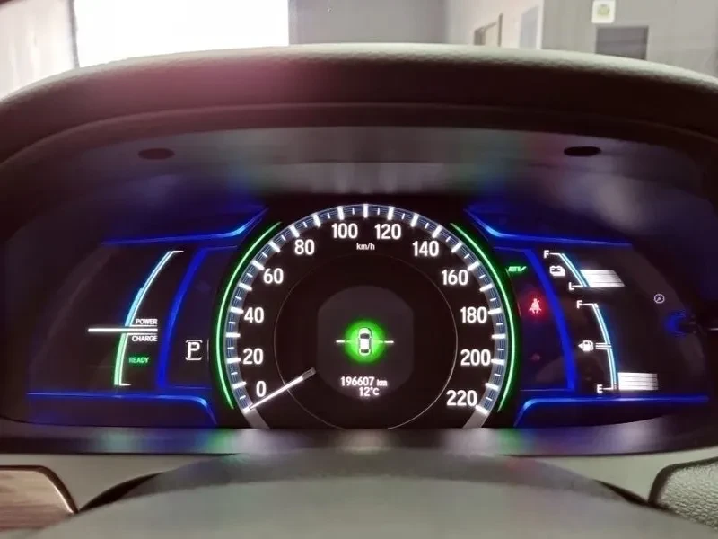 Honda Accord 2.0 Hybrid 9Th Generation, снимка 17 - Автомобили и джипове - 56699559