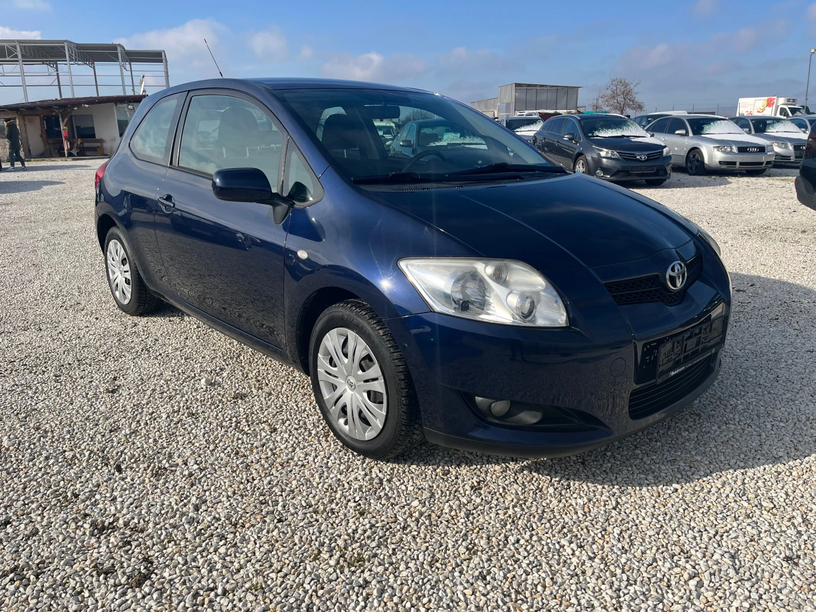 Toyota Auris 1.6 16V VVT-i  - изображение 2