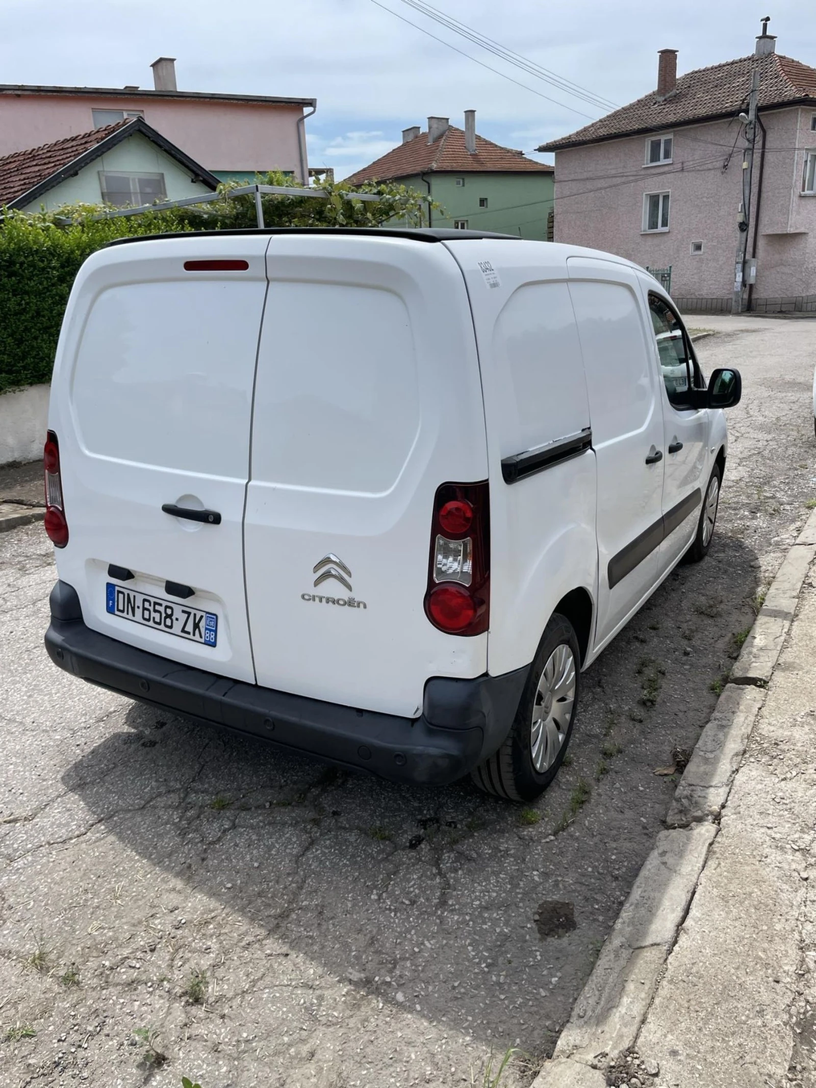 Citroen Berlingo 1, 6 HDI - изображение 3