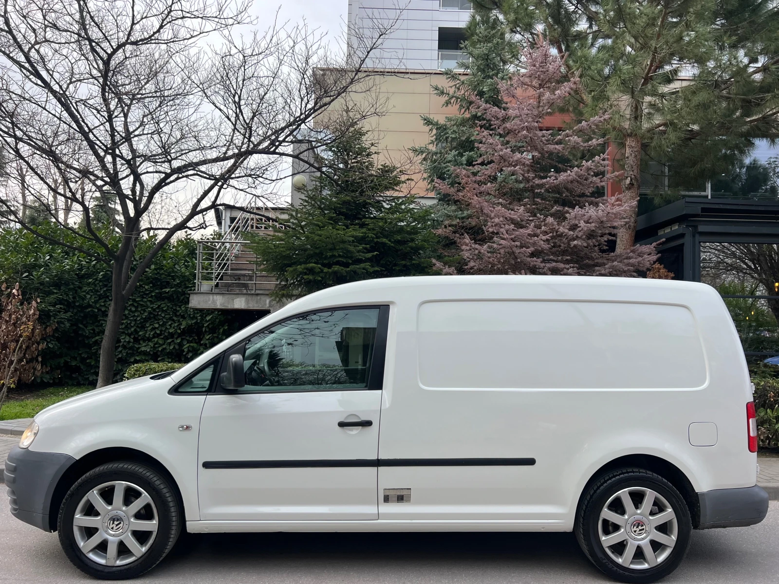 VW Caddy 1.9TDI MAXI/KLIMATIK/105кс/UNIKAT - изображение 3