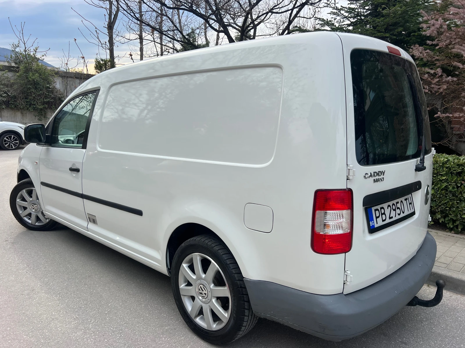 VW Caddy 1.9TDI MAXI/KLIMATIK/105кс/UNIKAT - изображение 4