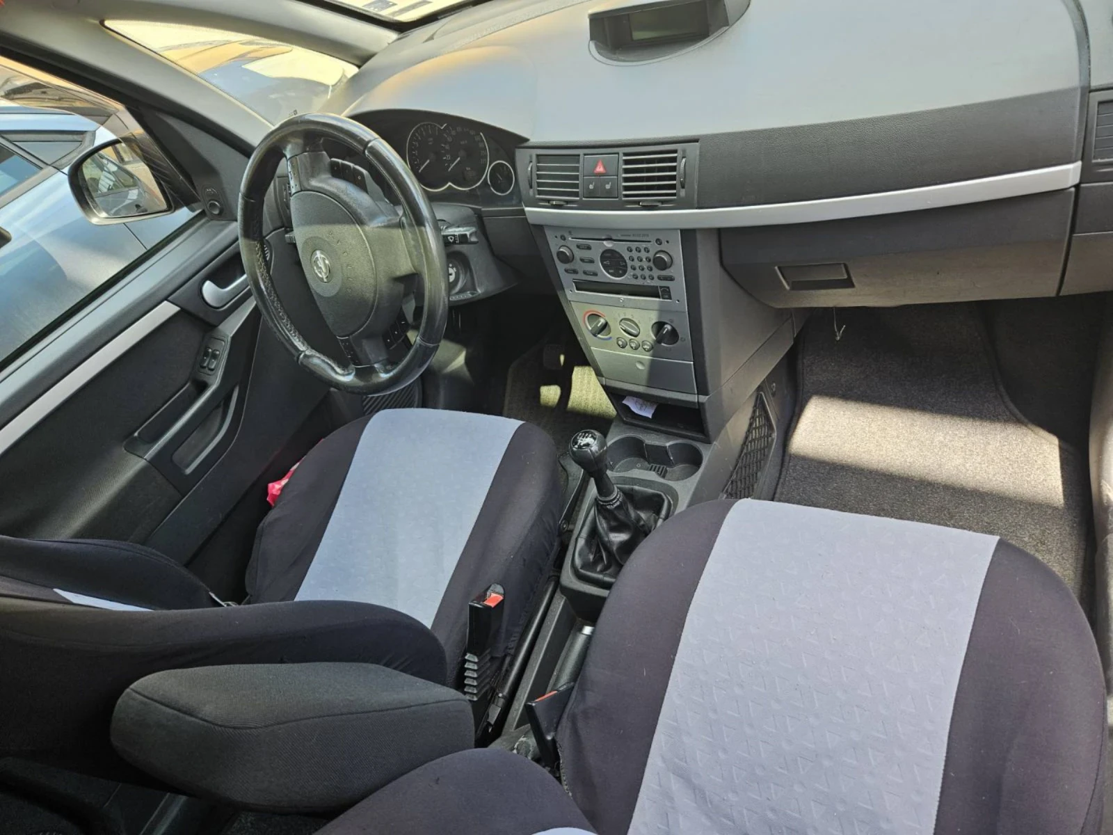 Opel Meriva 1.6 - изображение 8