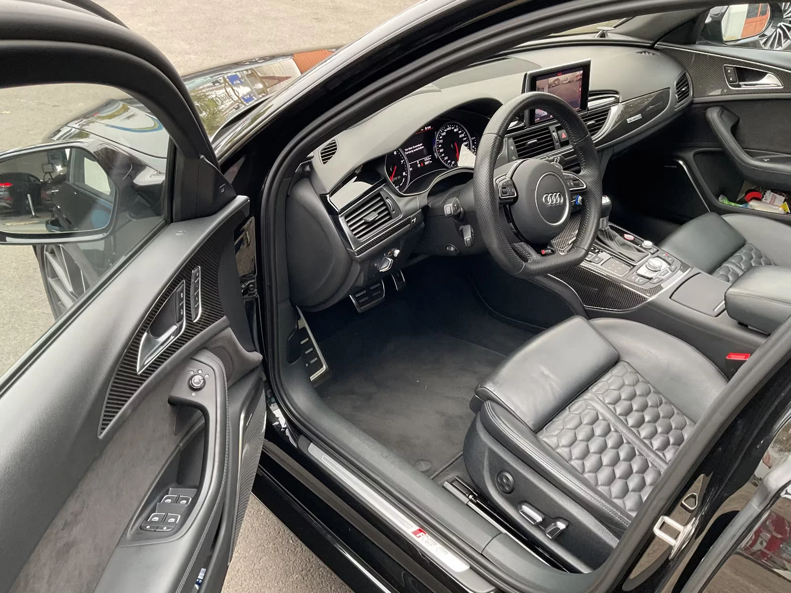 Audi Rs6 4.0TFSI/CARBON/605HP/PERFORMANCE/AKRAPOVIC/418f - изображение 9