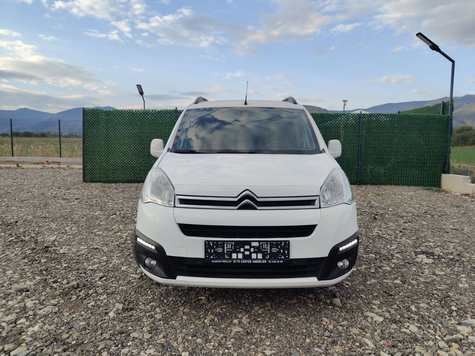 Citroen Berlingo 1.6 HDI FACELIFT EVRO 6 N1 - изображение 3