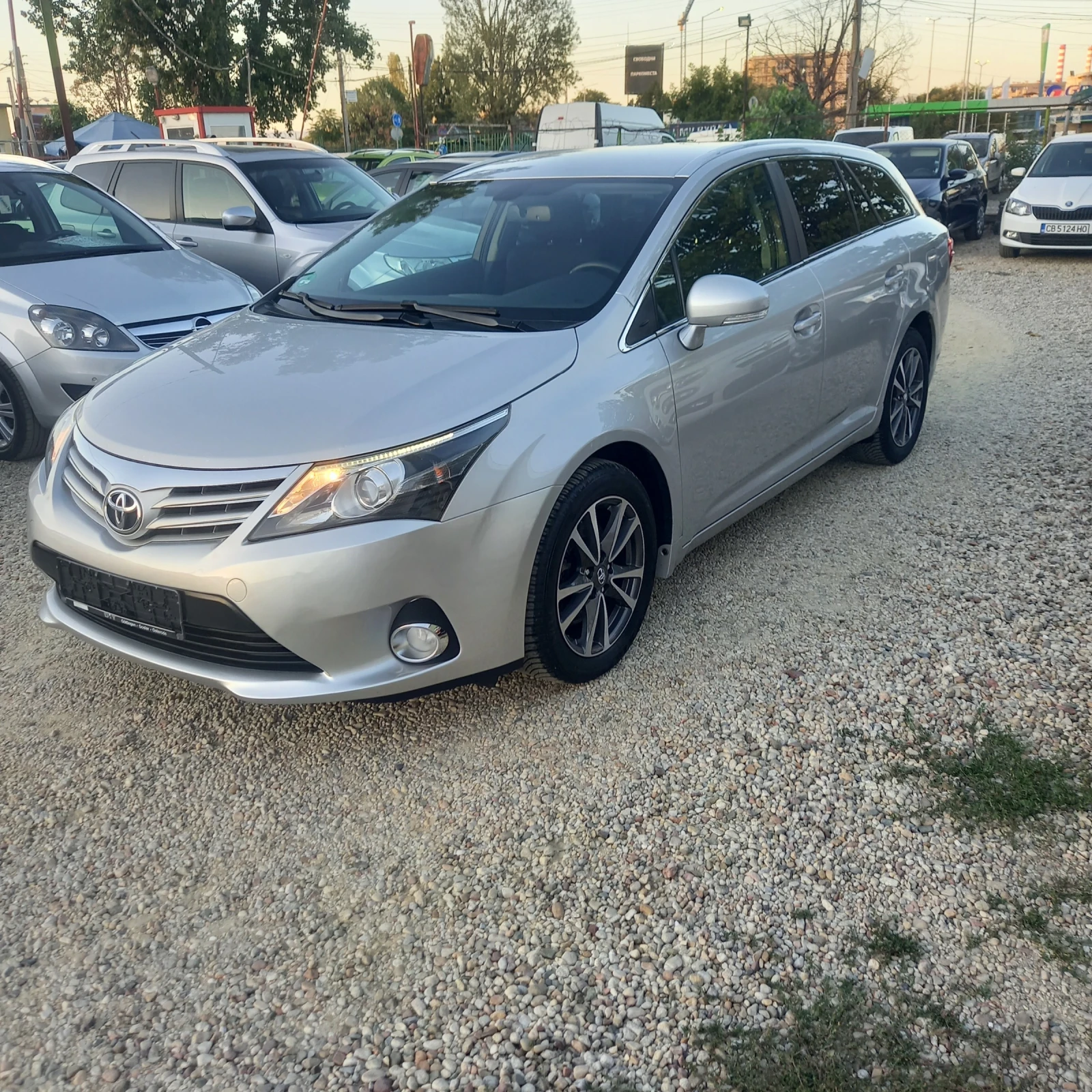 Toyota Avensis 2.2D4D.. | Mobile.bg   2