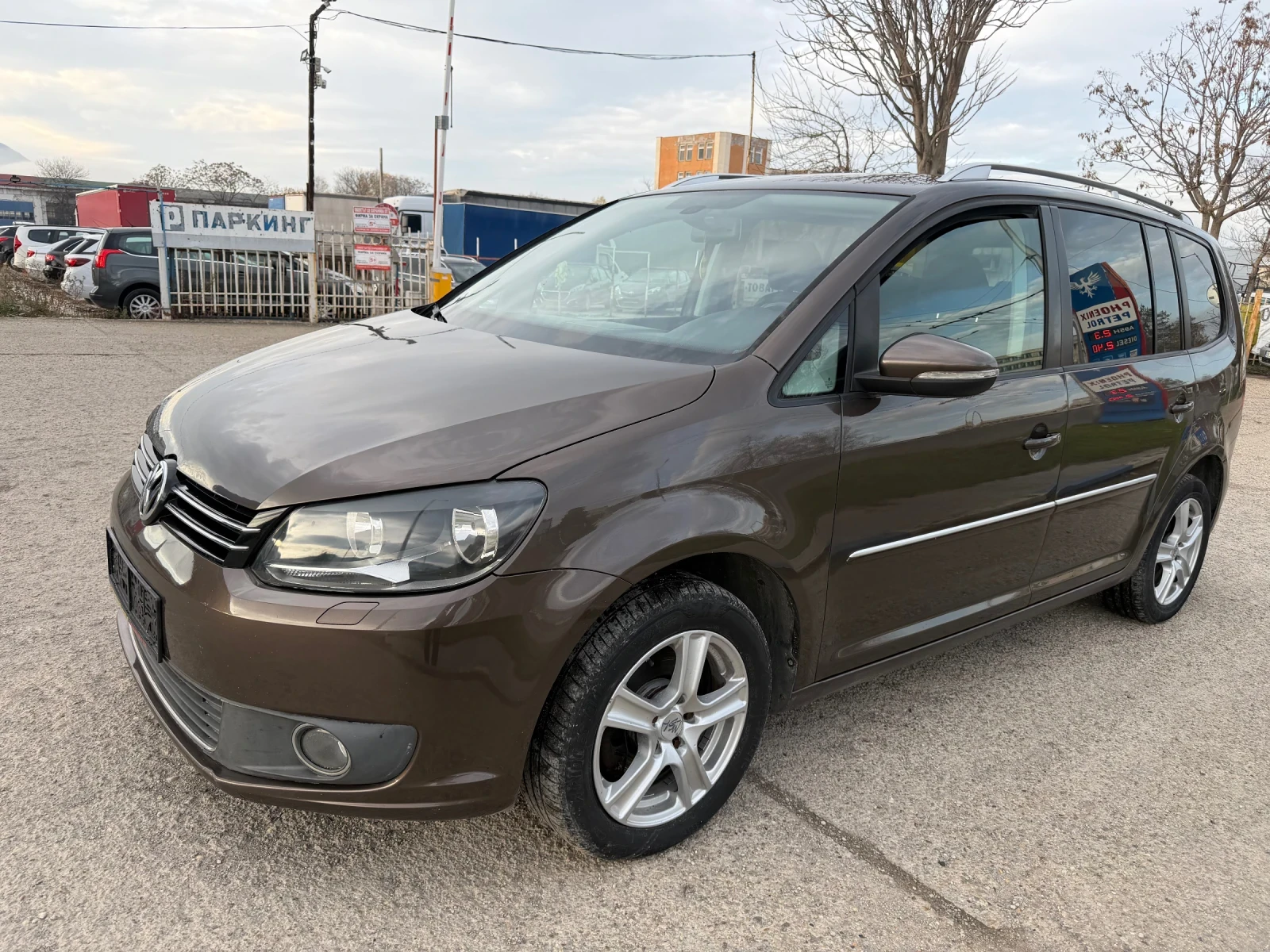 VW Touran 2, 0-7места - изображение 3