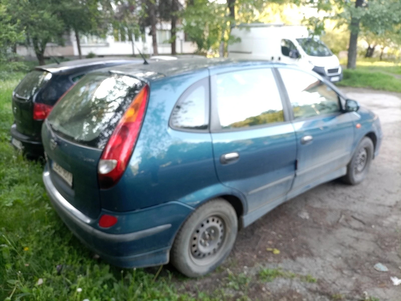 Nissan Almera tino  - изображение 3
