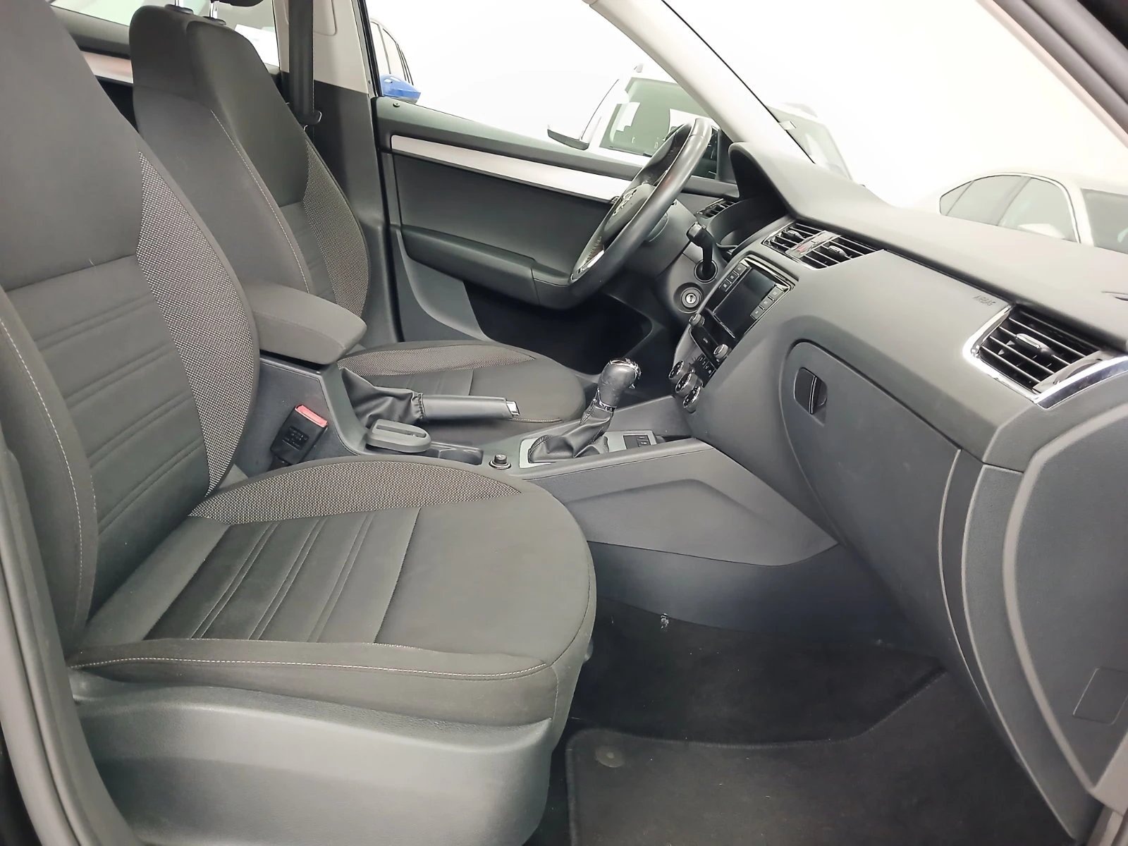 Skoda Octavia 2.0 TDi 150 k.c. - изображение 10